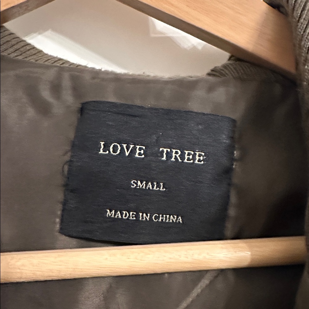 Love Tree army jacket - Picture 3 of 4